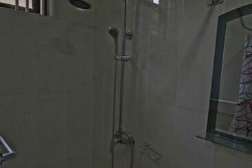 פנסיון X Class Guesthouse By Bwhospitality