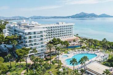 アパートホテル Playa Esperanza Resort