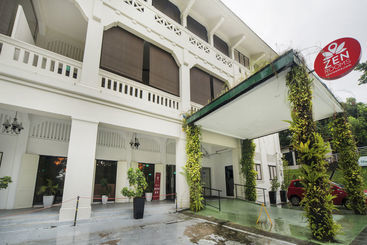 هتل Zen Rooms Changi Village