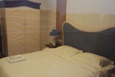 Yumi Apartment Wanning Branch