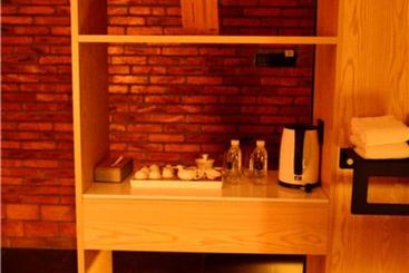 هتل Colour Inn Jiang Xi Zhang Shu Branch