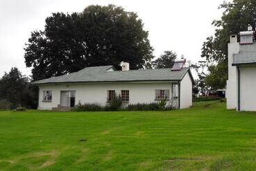 Отель Hoyo Hoyo Machadostud Lodge