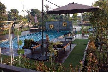 فندق Na Na Doo Homestay