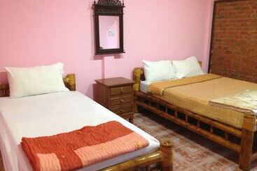 Hotel Nam Jhum Resort