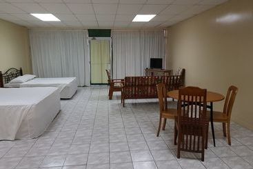 هتل Nia Mall Apartments
