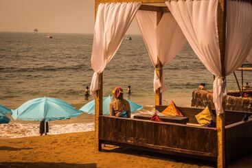 هتل The Spot Beach