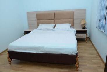 هتل آپارتمان Qabala River Palace