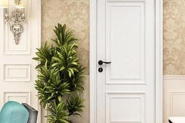 هتل آپارتمان Vazi Apart