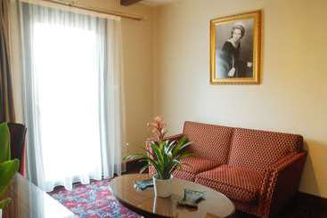 هتل Blue Diamond Ataturk Palace