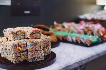 هتل Holiday Inn & Suites Nashville Downtown Broadway