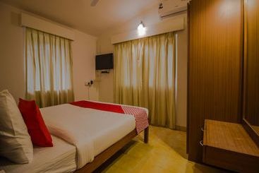 هتل Oyo Flagship 13853 Shruti Resort Calangute