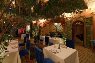 هتل Riad Atlas Quatre & Spa