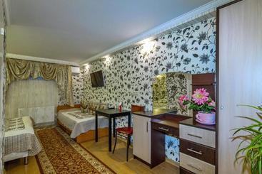 هاستل Apartments Krasnodar Expo