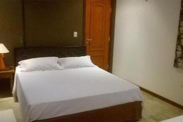 Отель Zebra Boutique