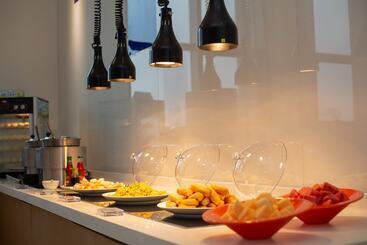 酒店 Holiday Inn Express   Qingdao West Coast, An Ihg