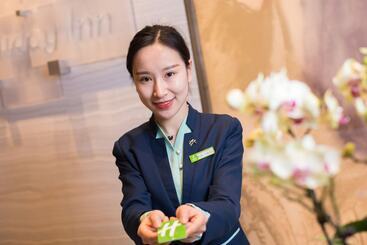هتل Holiday Inn   Nanjing South Station, An Ihg