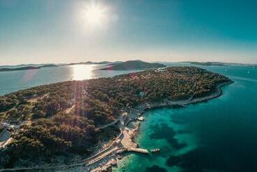 فندق Obonjan Island Resort