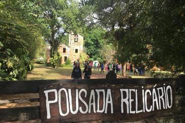 فندق Pousada Relicario