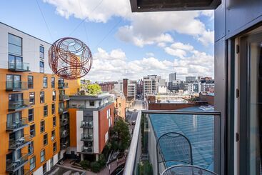 Отель Skyline By Resify