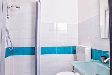 酒店 Maqueda Central Suites