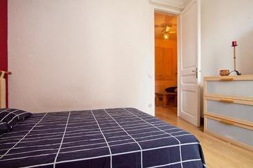 Отель Sagrada Familia Grassot - Indústria