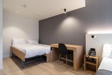 酒店 Distrito Oeste