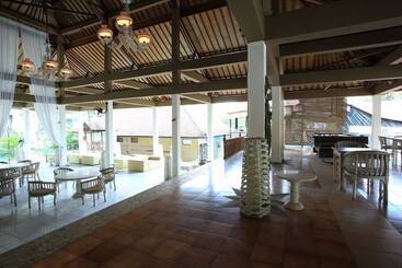 ホテル Reddoorz @ Padma Utara