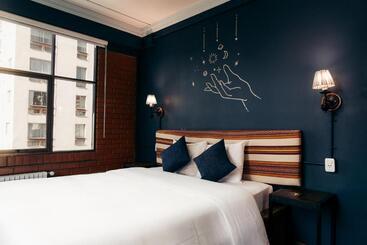 هتل Socialtel La Paz   Formerly Selina La Paz