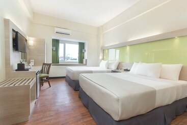 Microtel Inn & Suites By Wyndham San Fernando