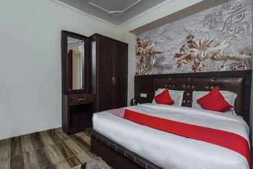 Oyo 15989 Rc Residency