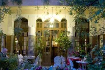 تختخواب و صبحانه Fès & Gestes