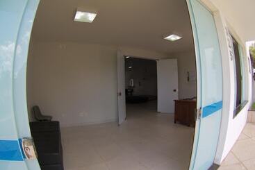 فندق Escarpas Do Lago Capitolio