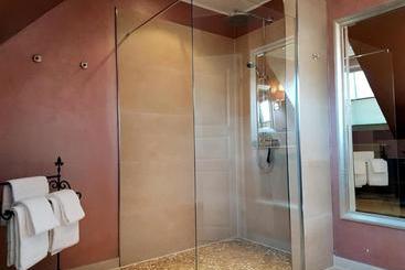 Country-suites By Verdino Living