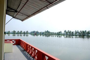 Отель Akshay Homestay