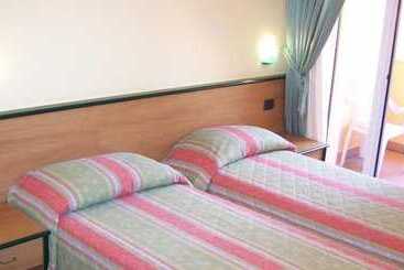 בית מלון כפרי Montenerone