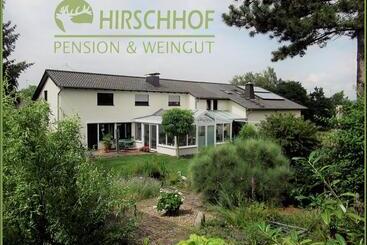 Pension Und Weingut Hirschhof