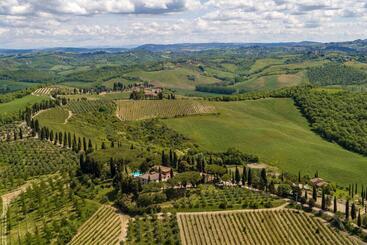 فندق Agriturismo Pieve Sprenna