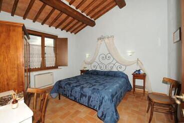 ホテル Agriturismo Poggio Tobruk