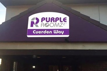 בית מלון כפרי Purple Roomz Preston South