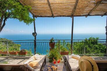 Пансион Amalfi Residence