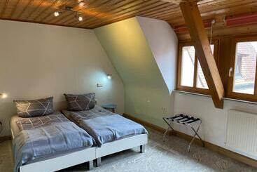 Пансион Ferienwohnungen Monteurzimmer Zur Silbernen Kanne