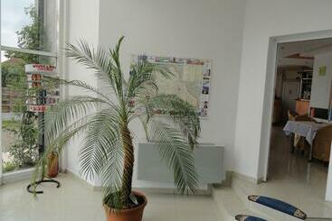 פנסיון Villa Grande