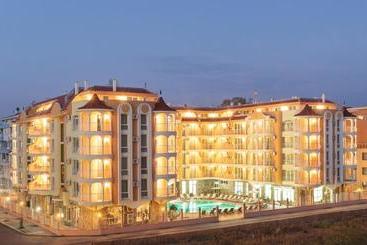 Silver Springs Apartments