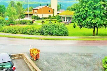 הוסטל Vertshuset Fannarheimr   Bed &breakfast