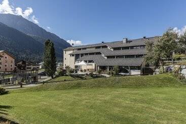 بنسيون Gästehaus Convict Zuoz