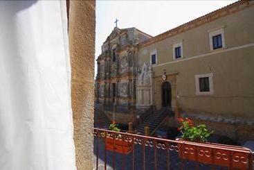 펜션 Gualtiero Camere & Suite