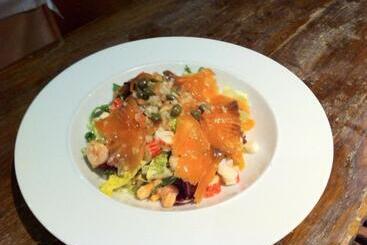 پانسیون Hostal Del Ripollès