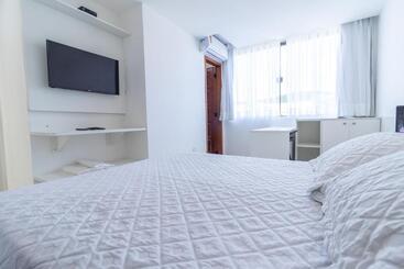 ペンション Pousada Do Timoneiro