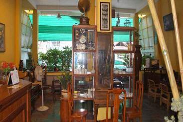 پانسیون Star Wood Inn