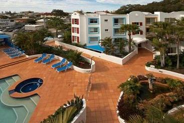 هتل آپارتمان Santorini By The Sea